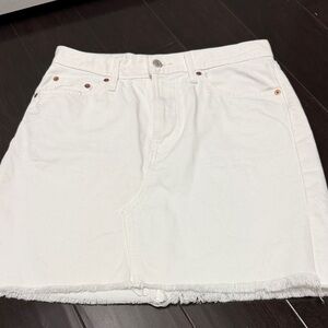 Levi's White Mini Skirt